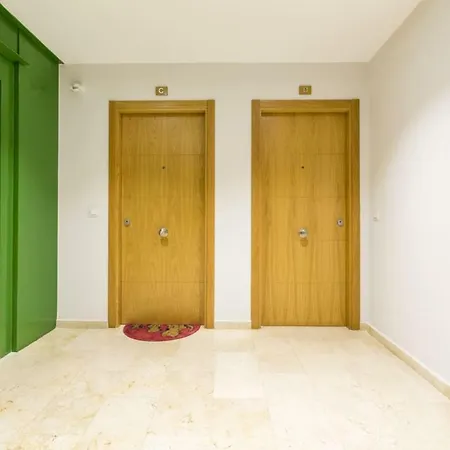 Comfortable, Close To The Beach, Pool, New, Paddle Apartmán *